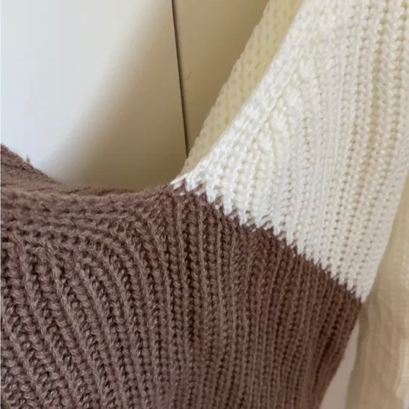 Two colour sweater - Picture 4 of 6